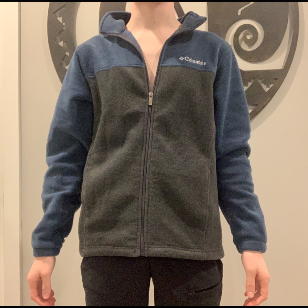 Men’s color blocked Columbia zip-up jacket